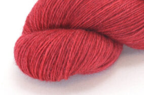 Alternative view of Finnwool - Asami Red