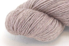 Alternative view of Finnwool - Dusty Rose