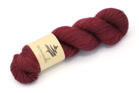 SOCK-FINE-4ply-Black-Cherry-3.jpg