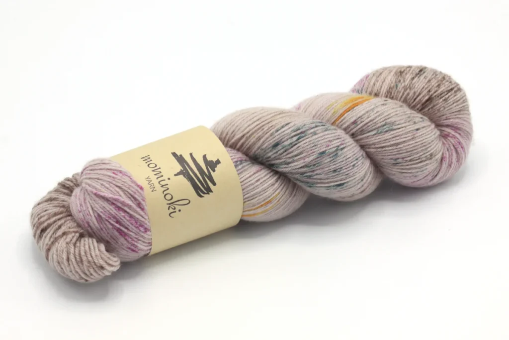 SOCK FINE 4ply - Rose Garden