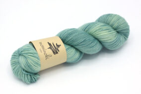 SOCK-FINE-4ply-Sage-1.jpg