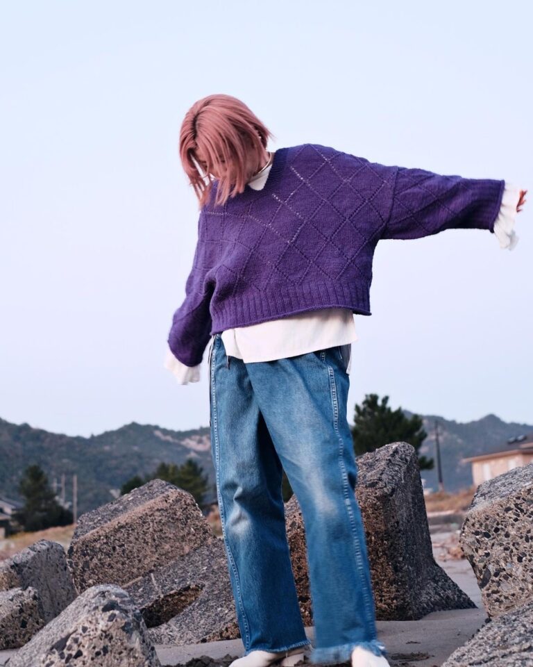 Lotta_Brilliant-Blue