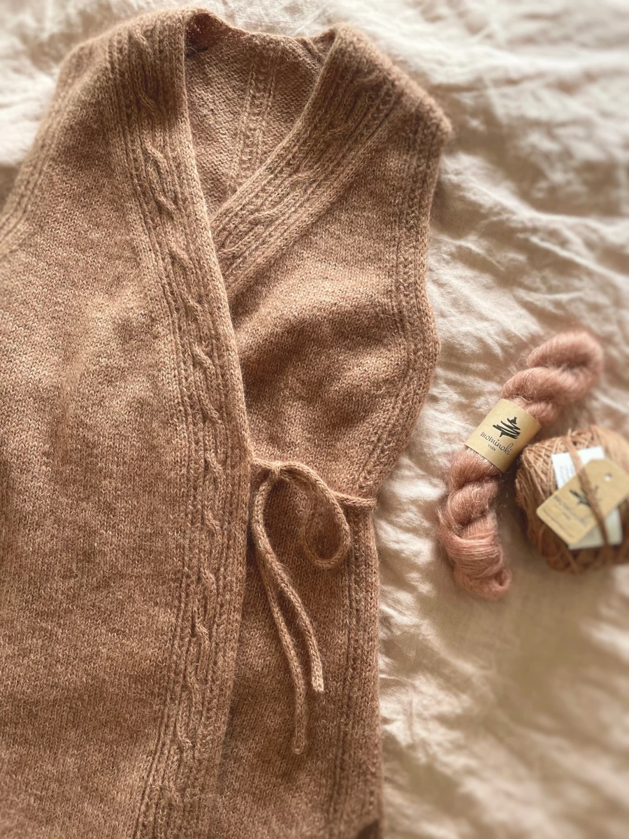 Hazel_Wrap_small2