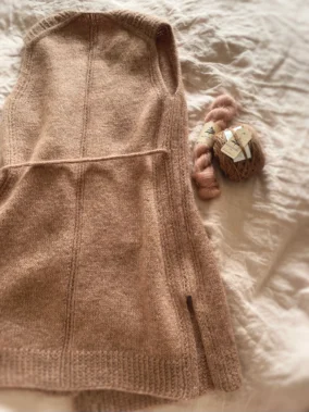 Hazel_Wrap_small3