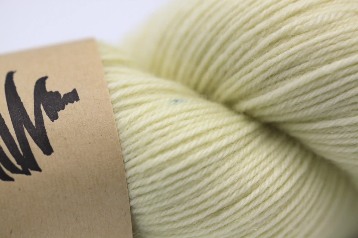 SOCK FINE 4ply - Fehlerfarbe: Butter